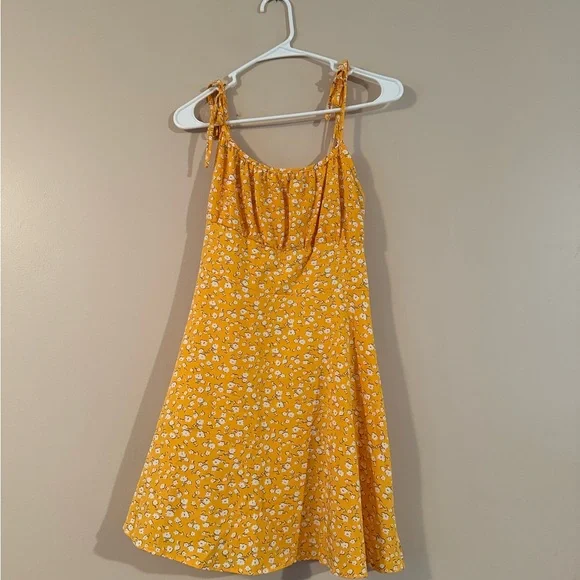 SHEIN Mustard Floral Dress - Picture 1 of 2